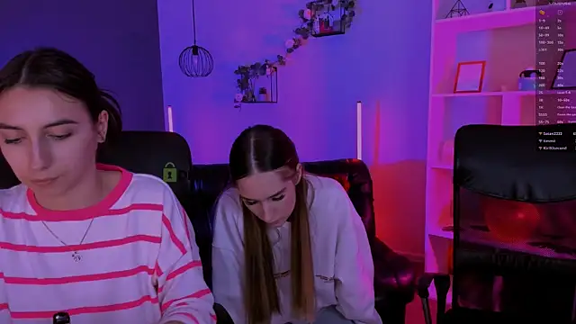 mila_firee Adlı Modelin Canlı XXX Sohbeti