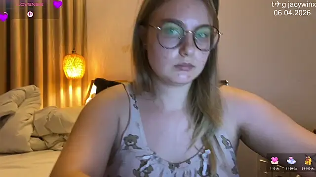 دردشة JacyWinslat الجنسية المباشرة