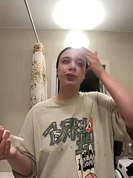 AlishaOfThornsのライブXXXチャット