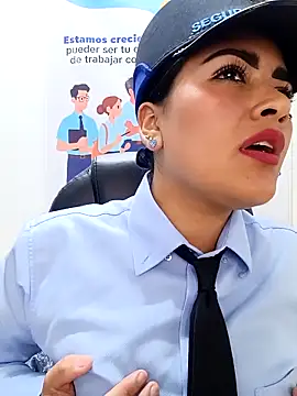 MAYE__13n Webbikameraesitys