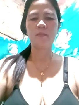 sweet_lyn2025 Pertunjukan Webcam