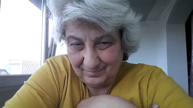 Chat XXX en directo de ExquisiteMature