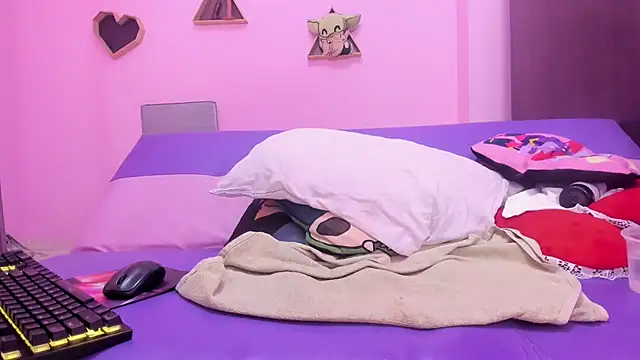 MATURE_WHOR33 – Naživo XXX chat