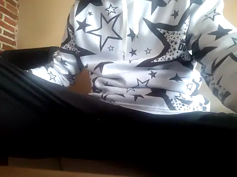 Pertunjukan Kamera Web LuqenZo