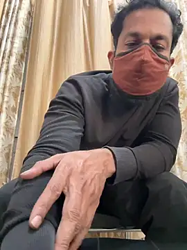 Ailover6677 现场XXX聊天