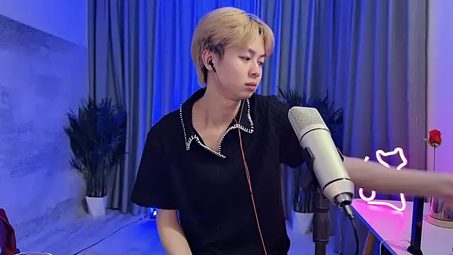 hafabva élő XXX-chatje