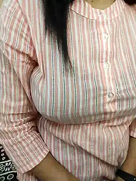 Rising_Queen Webcam Show