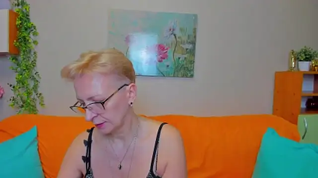 دردشة iamyourdream89 الجنسية المباشرة