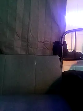 k1oudE Adlı Modelin Web Kamerası Şovu