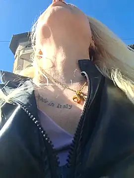 Živý XXX chat martachatte