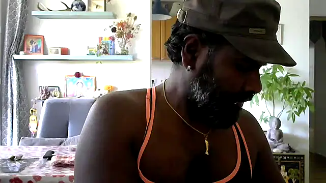 frenchblackc31 网络视讯表演