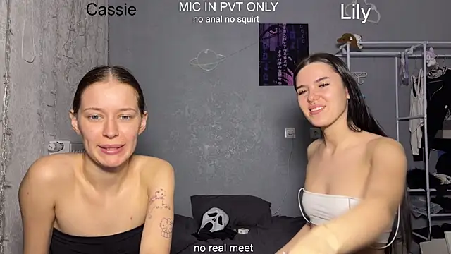 Chat XXX en directo de girls_secrets