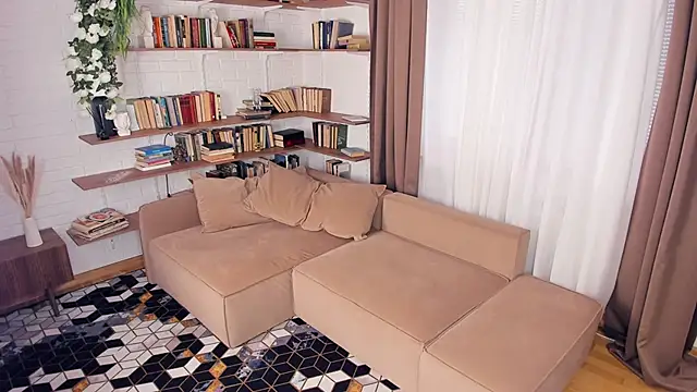 InesPiek: απευθείας συνομιλία ΧΧΧ