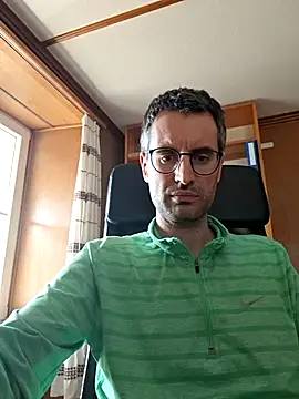 عرض كام peterexpose