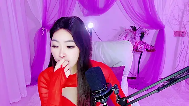 Tili-668 live XXX chat