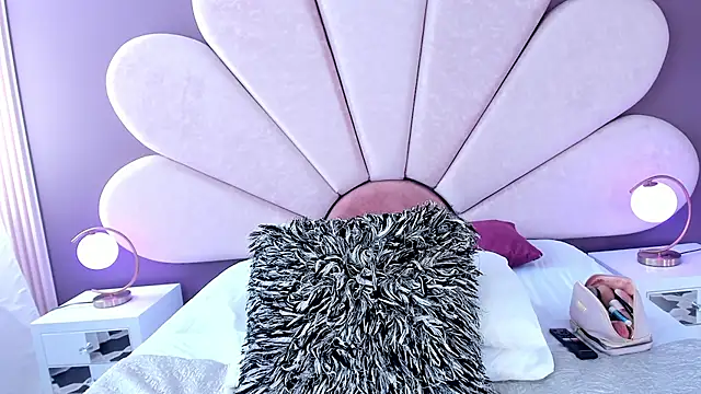 Chat +18 de MeganR_ ao vivo