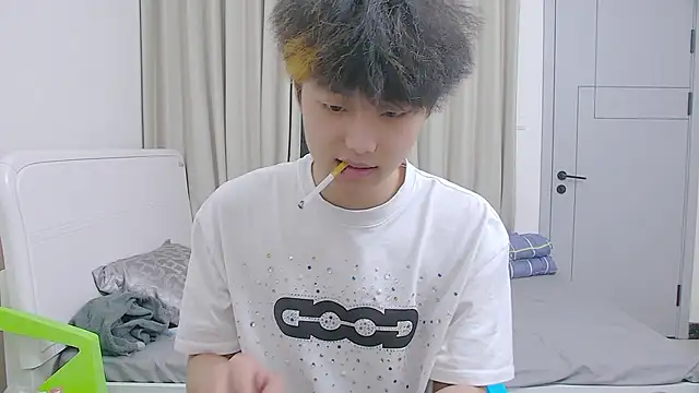 icecream-002 Webcamshow