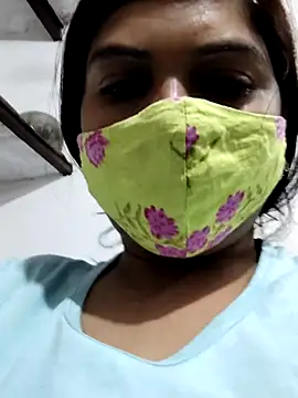 illay_love's Live XXX Chat