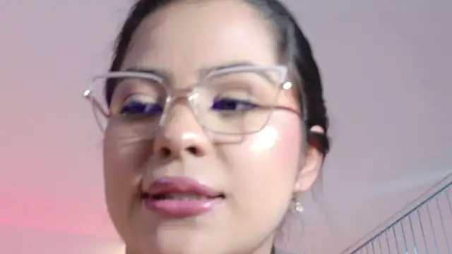 Layla_Breezee – Live XXX-chat