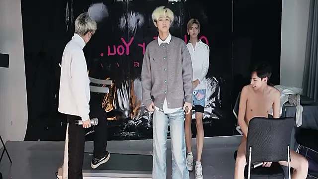 sweetboys666's Live XXX Chat