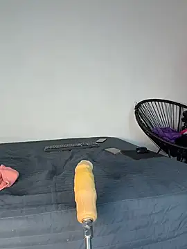 MerliaSsomer Adlı Modelin Canlı XXX Sohbeti