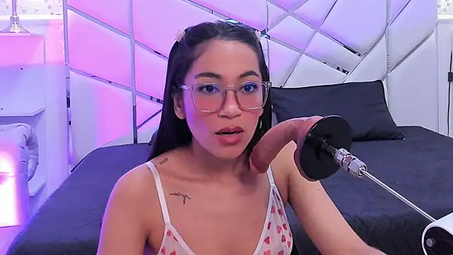 GabbieSkinny – Live XXX-chat