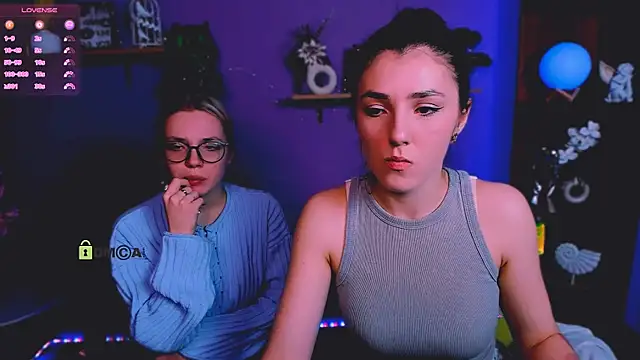 Онлайн чат XXX sendi_cais