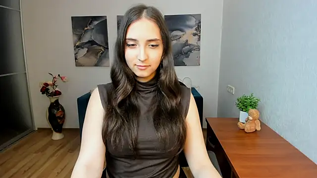 Effy_Royse Adlı Modelin Canlı XXX Sohbeti