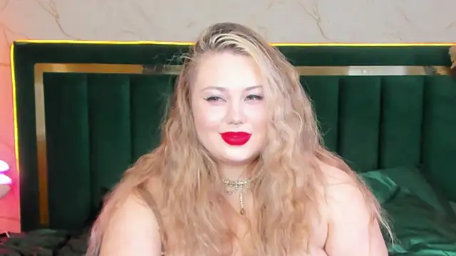 rosal1a Adlı Modelin Canlı XXX Sohbeti