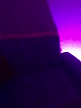 Emily_Roussee live XXX chat