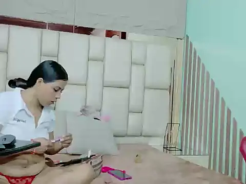 Chat XXX ao vivo de VikyANDfer