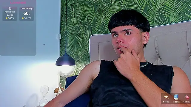 Nathaniel_Park: онлайн-секс-чат