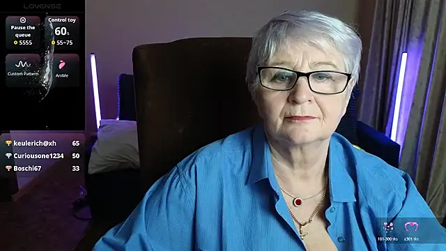 Sandra_Snowflake élő XXX-chatje