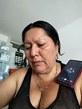 Chatroom XXX en direct de Brenda_Berck_