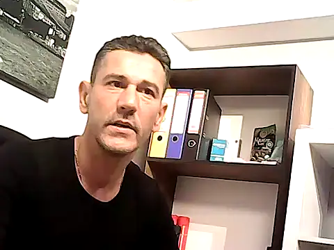 XXX chat uživo modela mastercharisma35