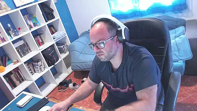 ravingr4d4 webkamerás műsora