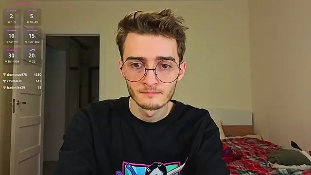 spider____man 即時 XXX 聊天