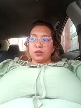 ISABELLA-24_n Live XXX chat