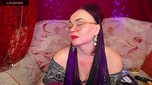 hotzlata 即時 XXX 聊天