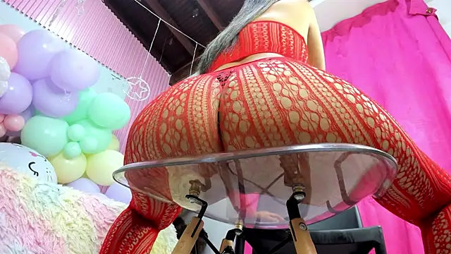 Chat +18 de Mindy_19 ao vivo