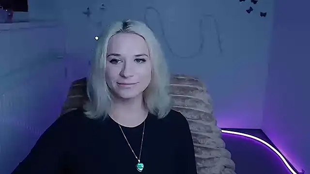 XXX chat uživo modela Melodie_Aster