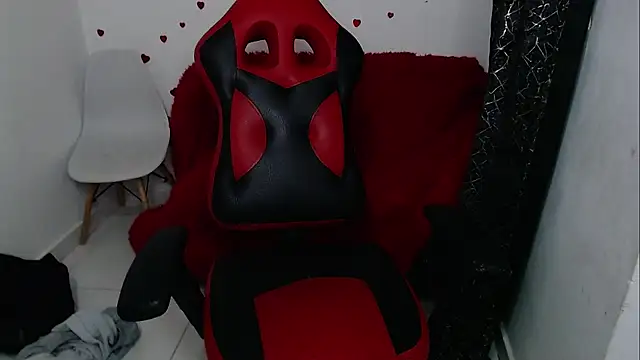 sven_fox723 Show Webcam