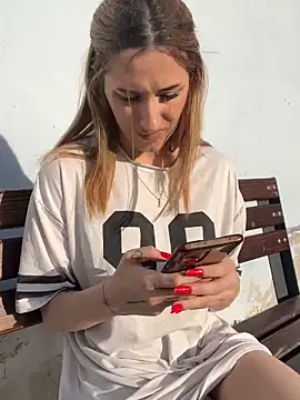 AriaAdda Webcam show