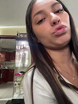 Lucyfer_fire 在線直播表演