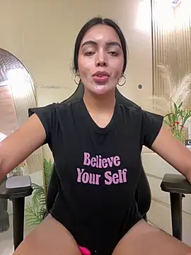 TS-SimplyTheBest Live XXX Chat