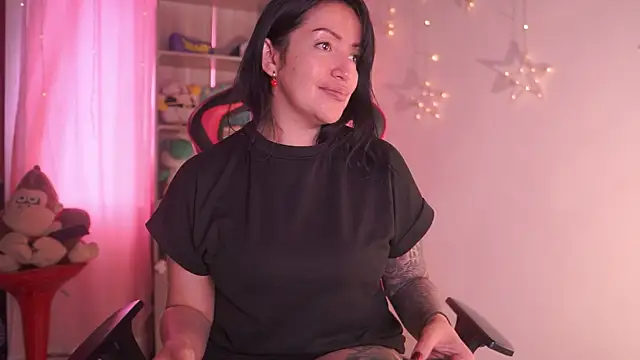 Chat +18 de Madison_Mayer ao vivo