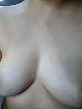 Živý XXX chat Emi_hot1