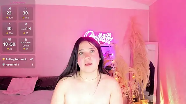 Chat +18 de Julieth_Caandy ao vivo