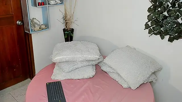 Chat +18 de DestinyHills ao vivo