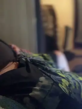 Ldnick69's Live XXX Chat